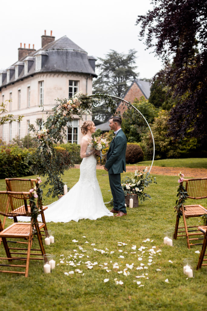 Mariage moderne et élégant au château d'Aubry, Marie-clémentine MErlin wedding planner et designer Nord pas de calais, france , corse picardie , Valencienne , Arras , Douai , Lille , Lens , Béthune , Amiens , Porto vecchio